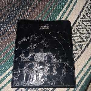 Miche Glossy Black Textured Crossbody Bag "Ava".